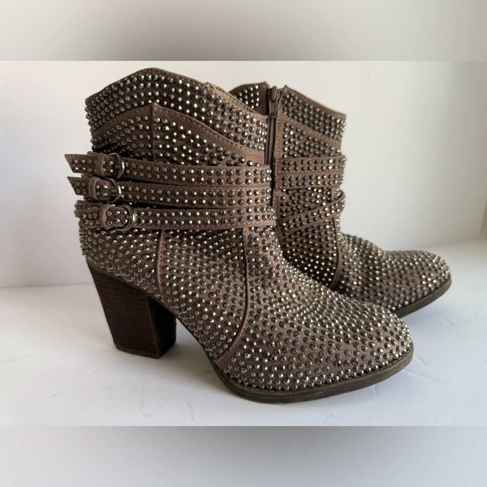 Very G Sparkling Brown Heeled Boots